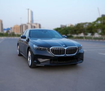 BMW 5 front view